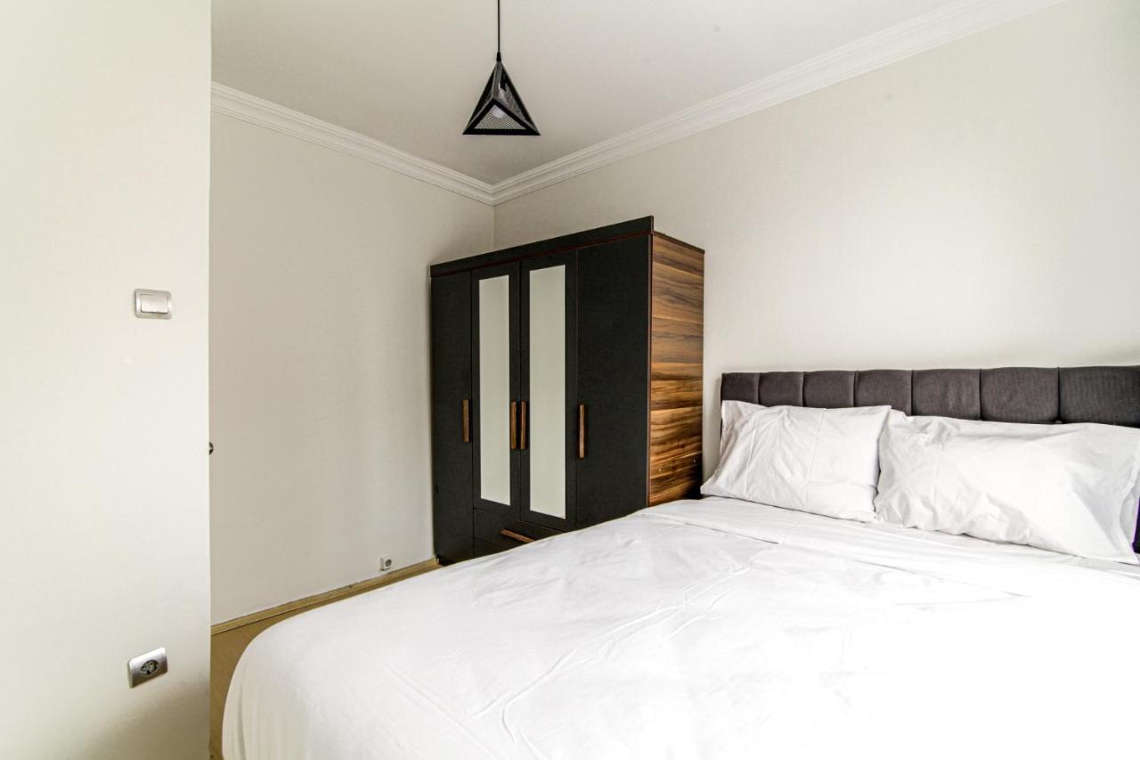 Daire Furnished Bright And Chic Flat In Besiktas